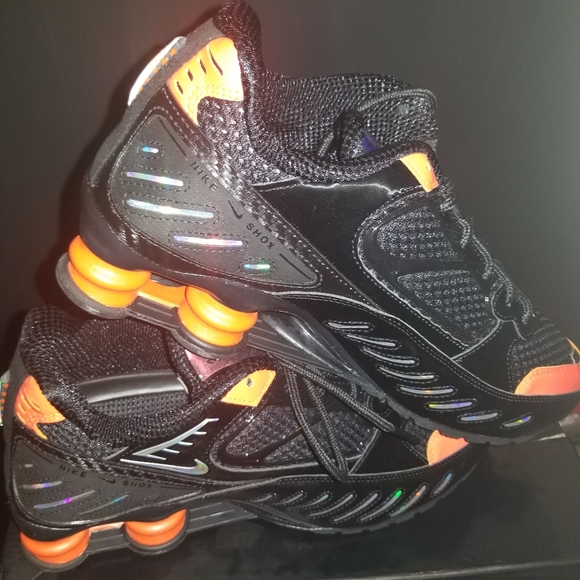 nike shox enigma orange